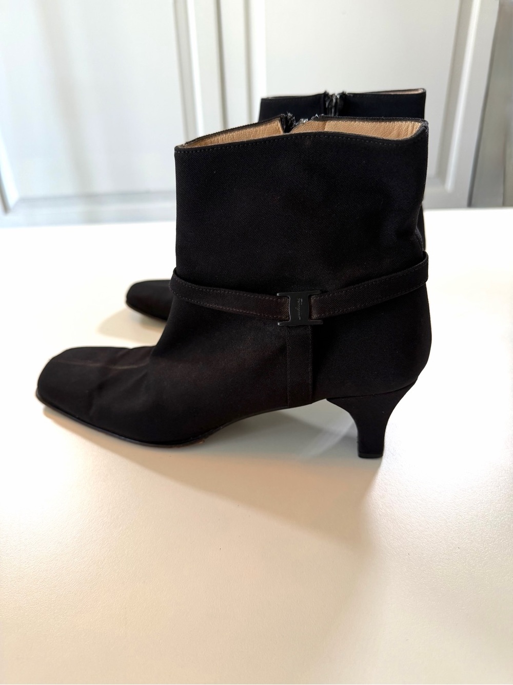 Vintage Salvatore Ferragamo Belted Ankle Boots 6.5B Made in Italy - Picture 3 of 13